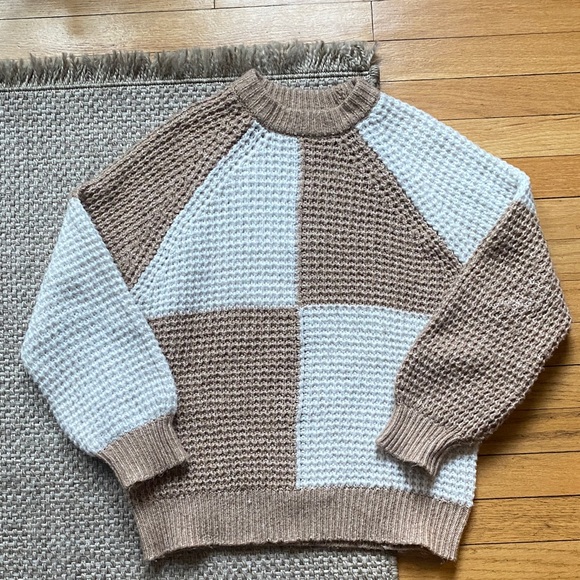 Color block sweater - Picture 3 of 9